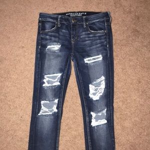 dark washed skinny jeans